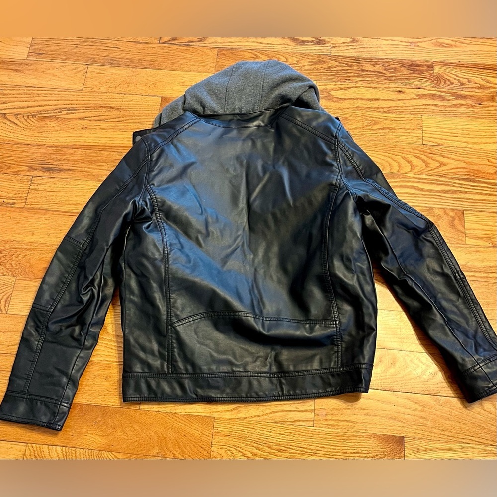 GUESS Mens Black Faux Leather Moto Jacket Detachable Hood Size Medium Biker Edgy - Picture 6 of 16